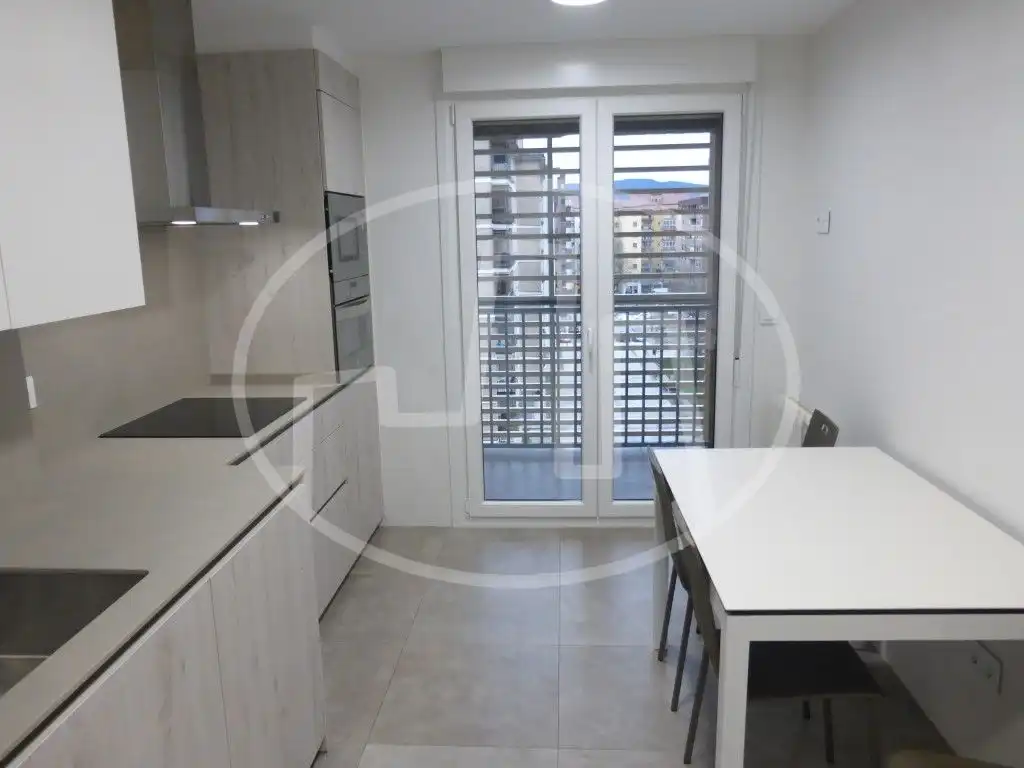 Piso de 98 m² en Pamplona