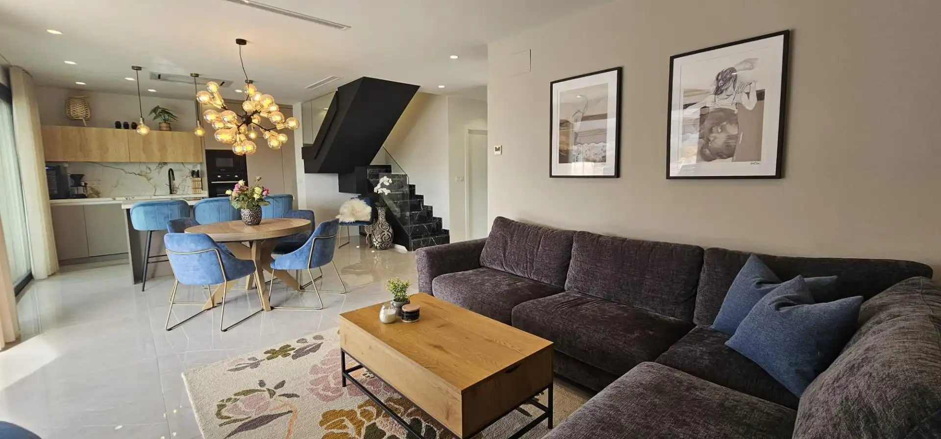 House 300 m² in Finestrat