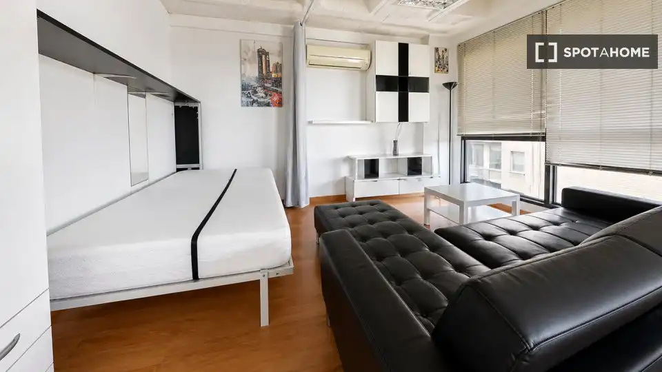 Habitación 35 m², Sevilla