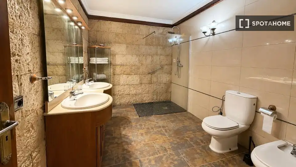 Habitación 460 m², Arafo