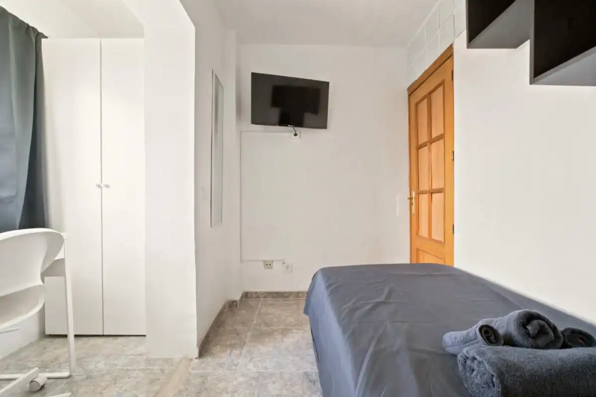 Room for rent, Getafe