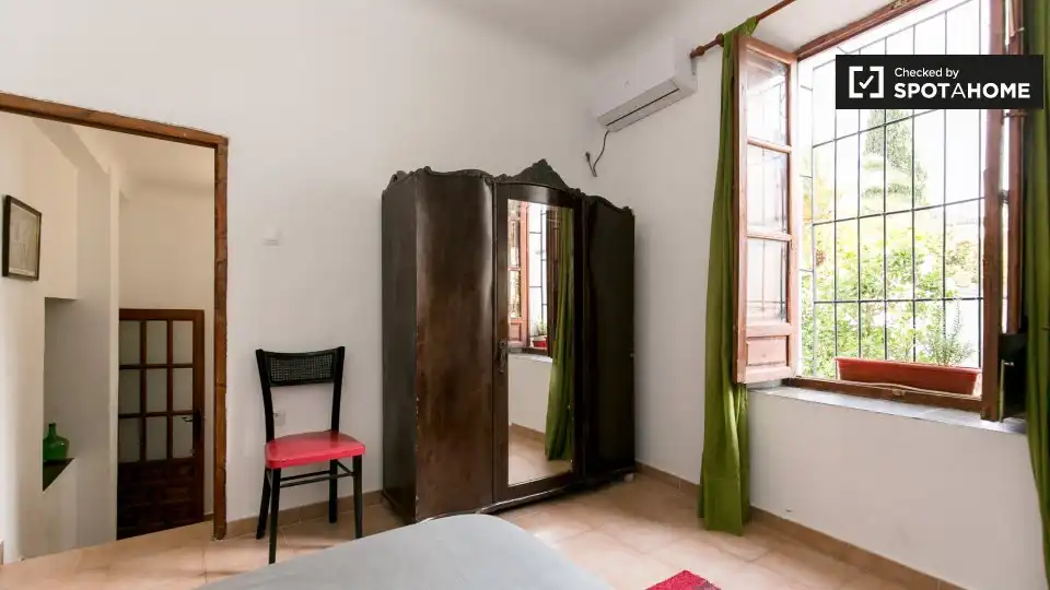 Habitación 69 m², Granada