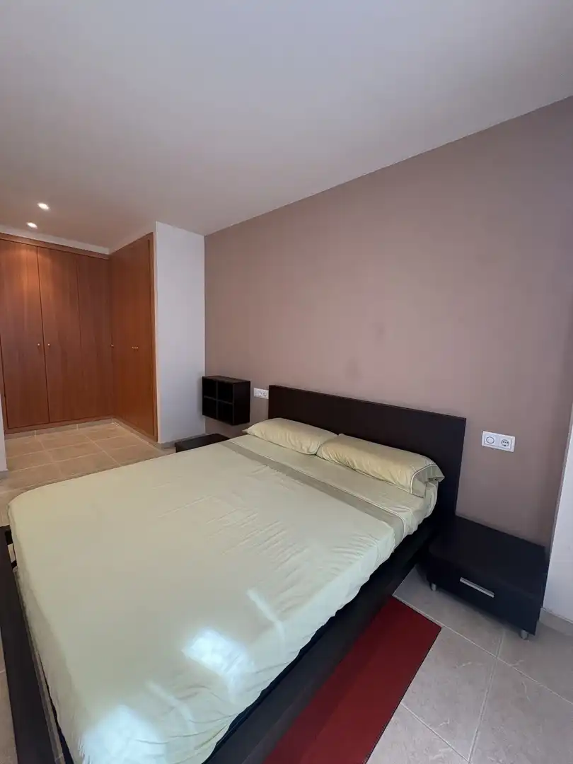 Pis de 77 m² a Anglès