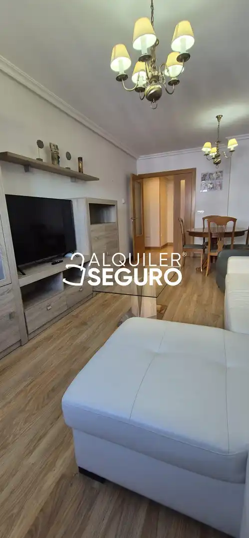 Piso de 100 m² en Oviedo