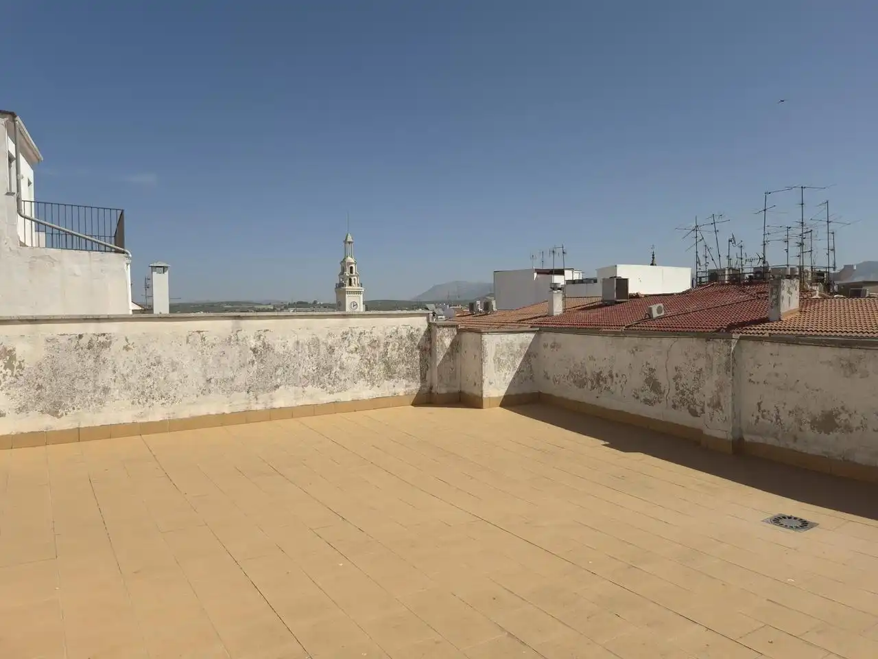 Piso de 120 m² en Lucena