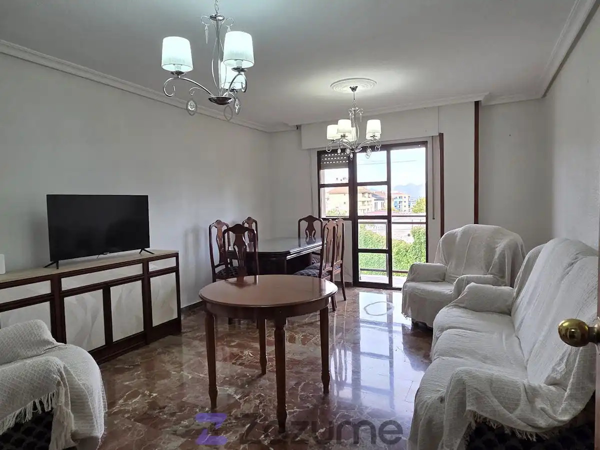 Piso de 90 m² en Jaén