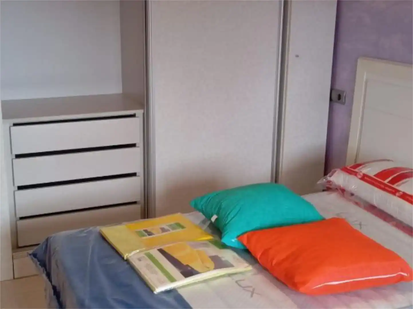 Habitación 87 m², Almería