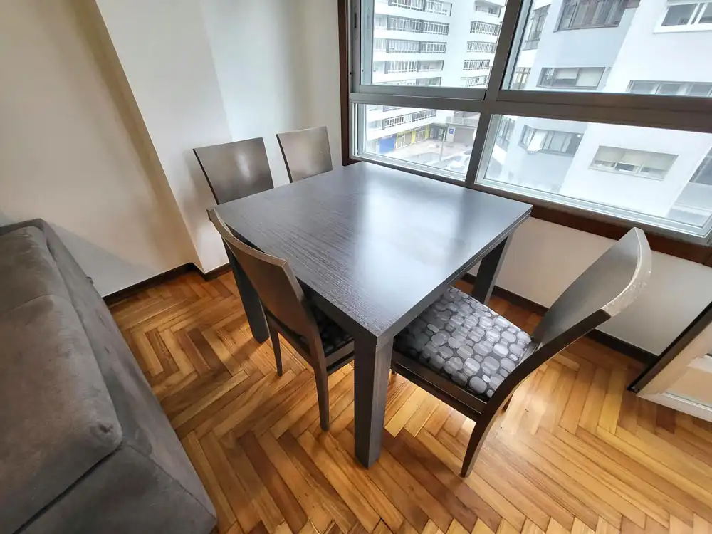 Piso de 90 m² en Vigo