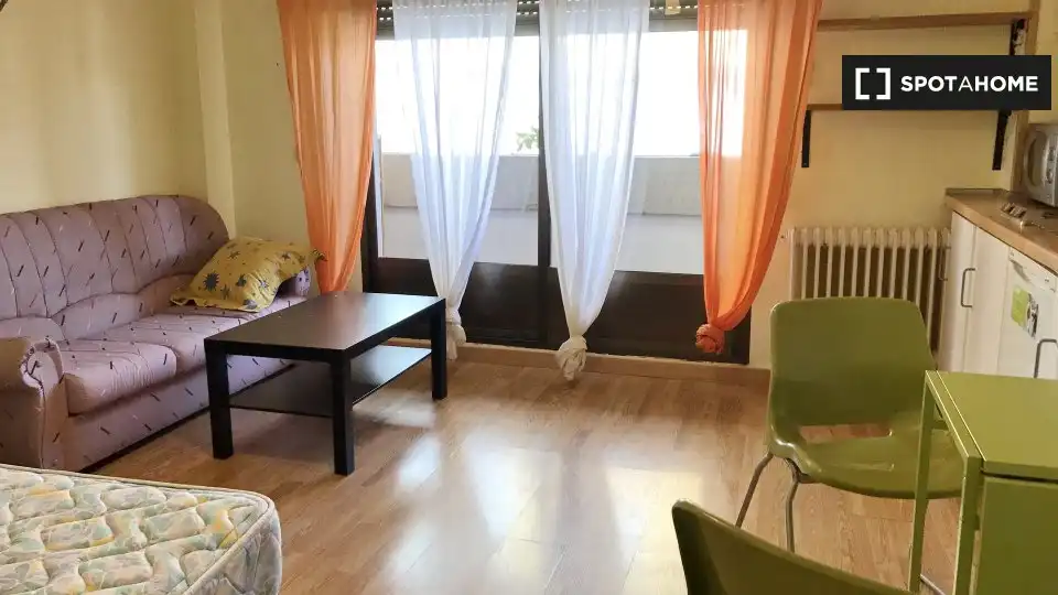 Habitación en alquiler, Santa Marta de Tormes