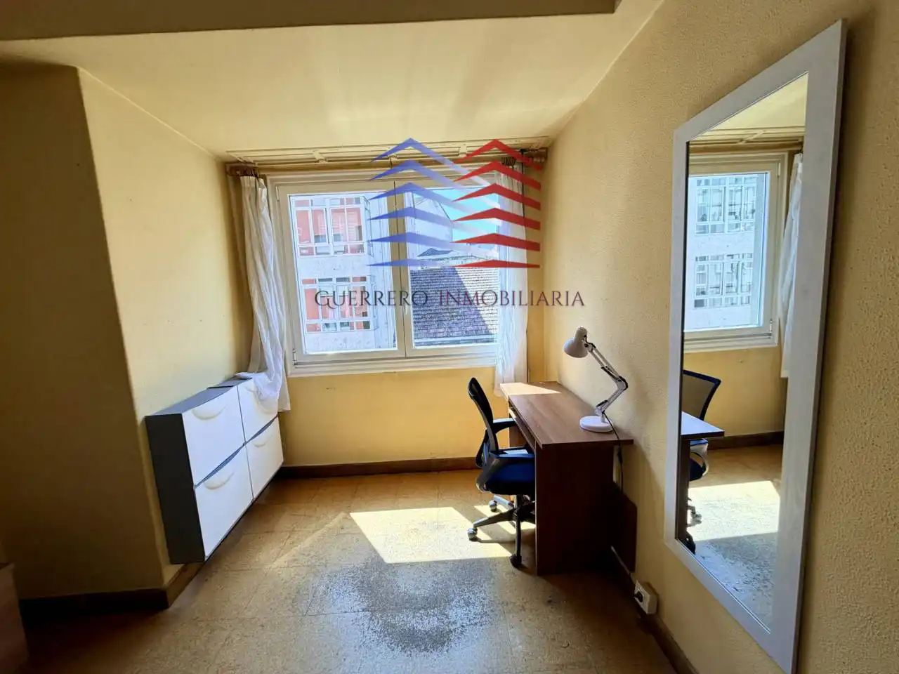 Piso de 100 m² en Ourense