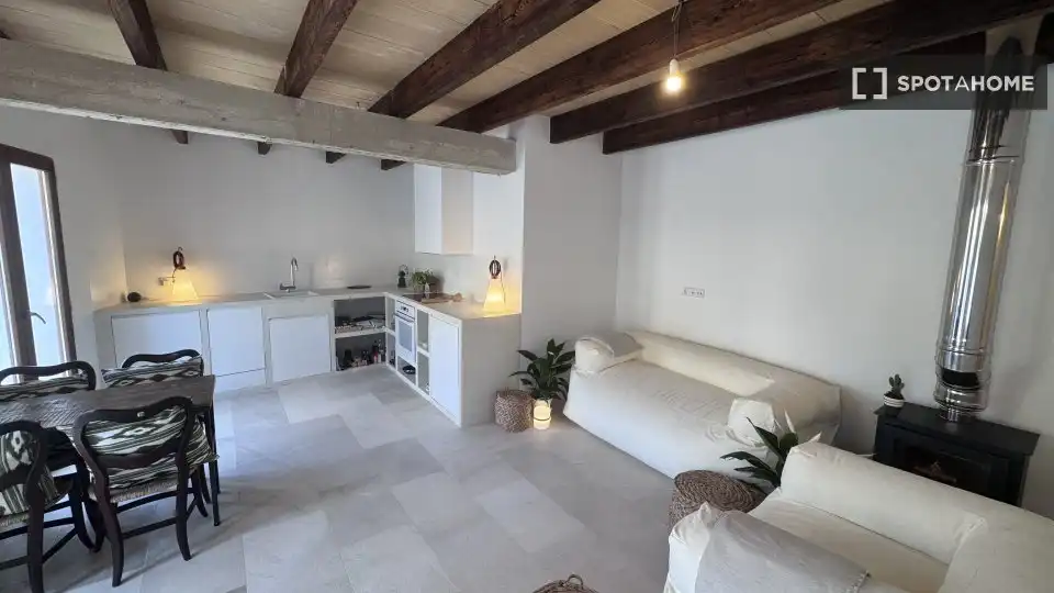 Habitación 104 m², Estellencs