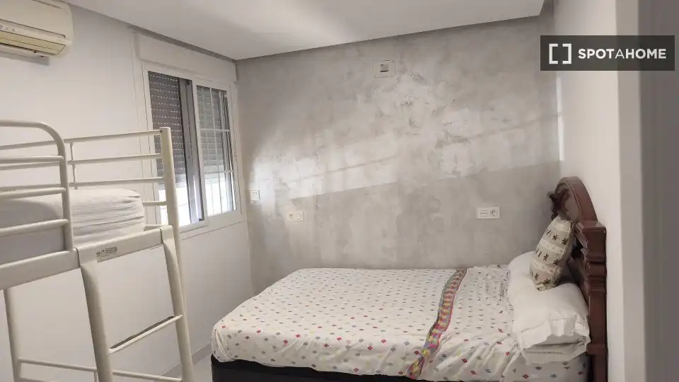 Habitación 92 m², Sevilla