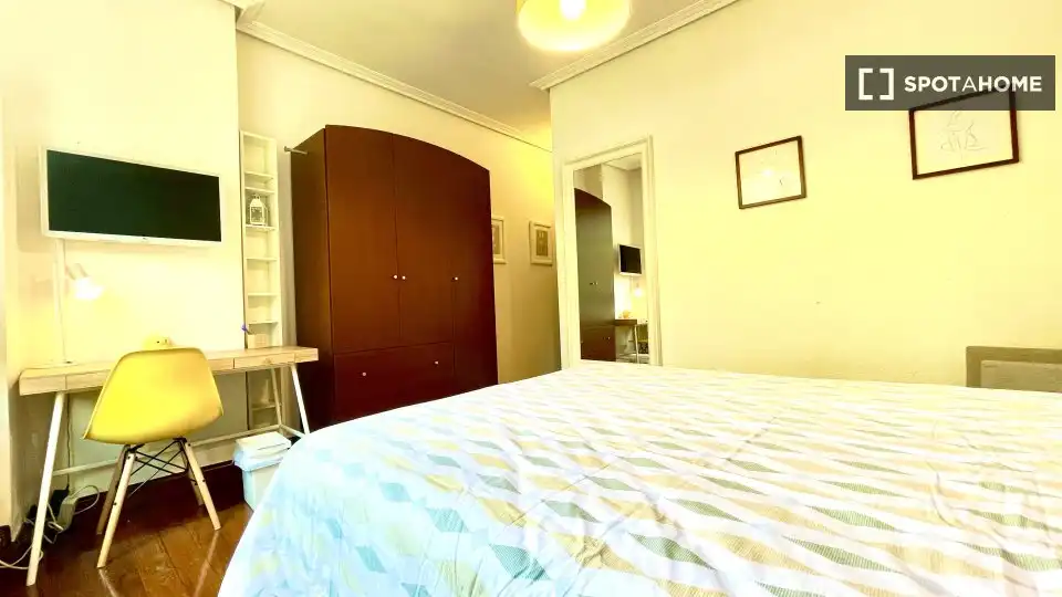 Habitación 104 m², Bilbao