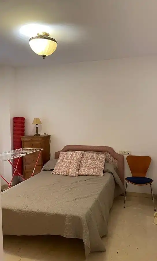 Piso de 80 m² en Granada