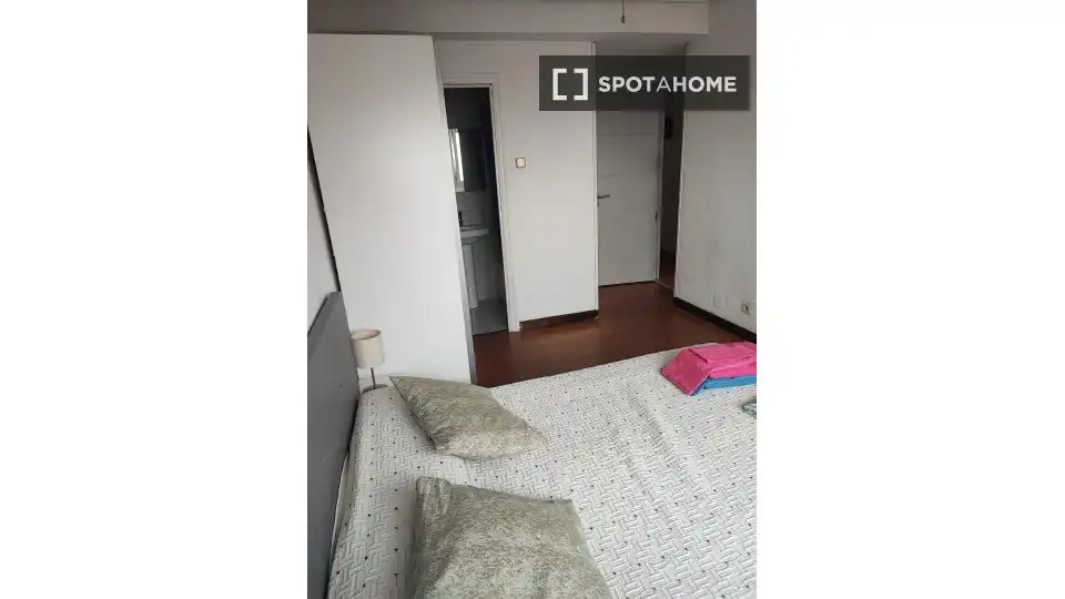 Habitación 104 m², Santander