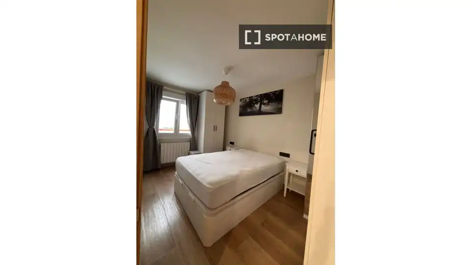 Habitación 69 m², Bilbao