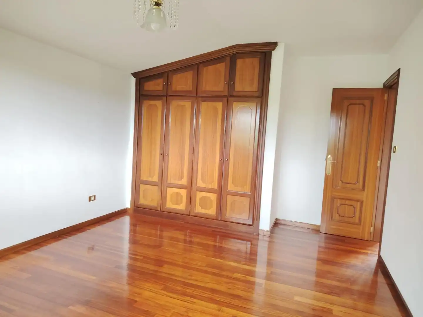 Piso de 345 m² en Vigo