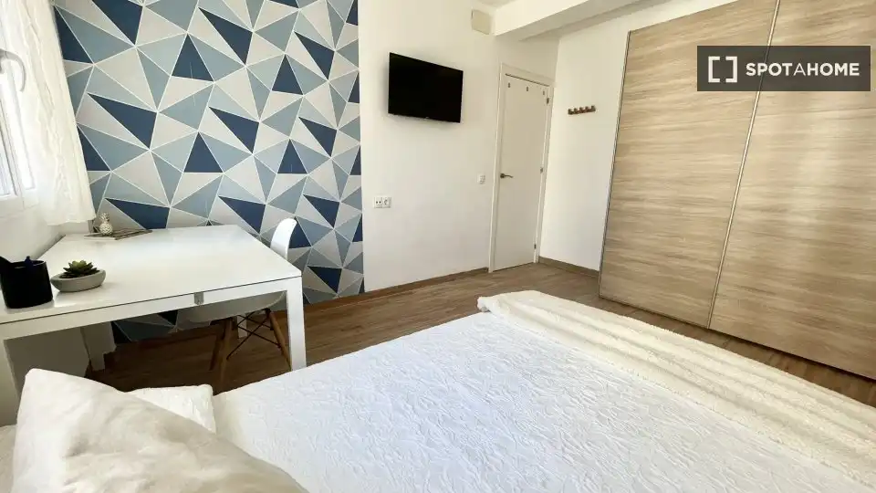 Habitación 81 m², Sevilla