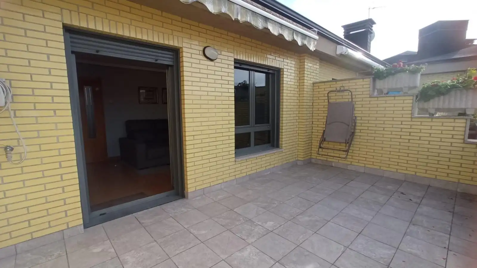 Piso de 93 m² en Oviedo