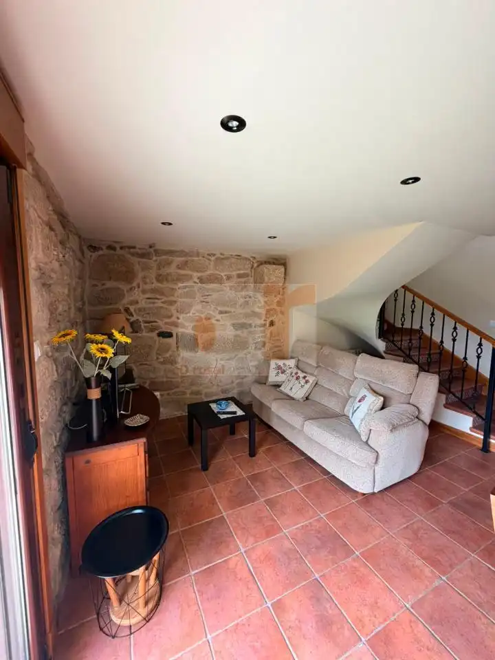Piso de 130 m² en Moaña