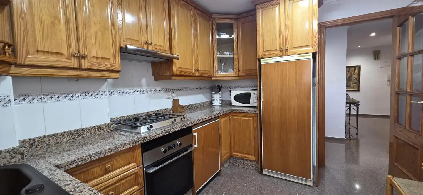 Habitación 100 m², Elche
