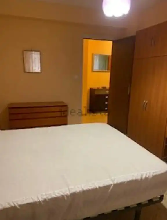 Piso de 98 m² en Granada