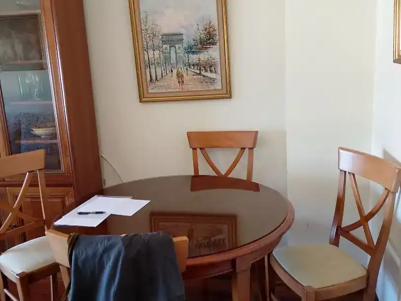 Piso de 80 m² en Vigo