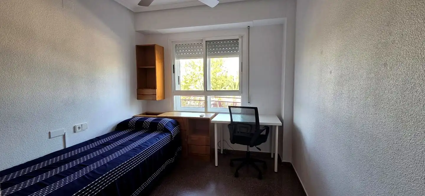 Habitación 100 m², Elche