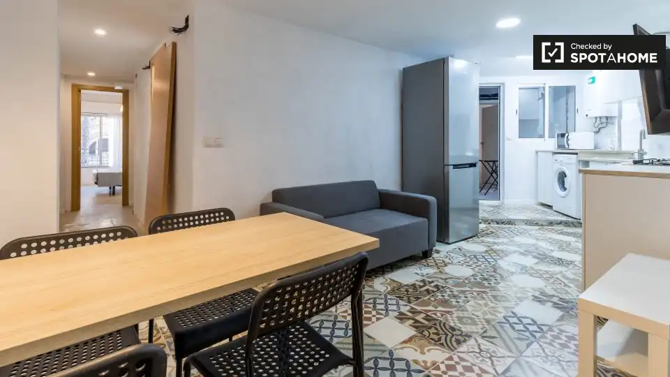 Chambre à louer, Valence