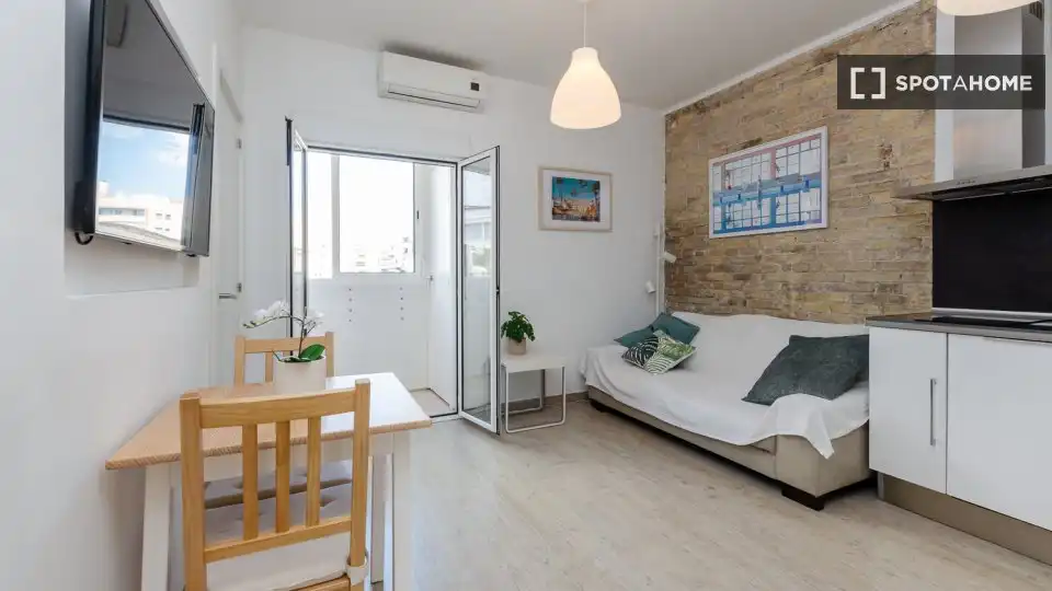 Habitació de lloguer, l'Hospitalet de Llobregat