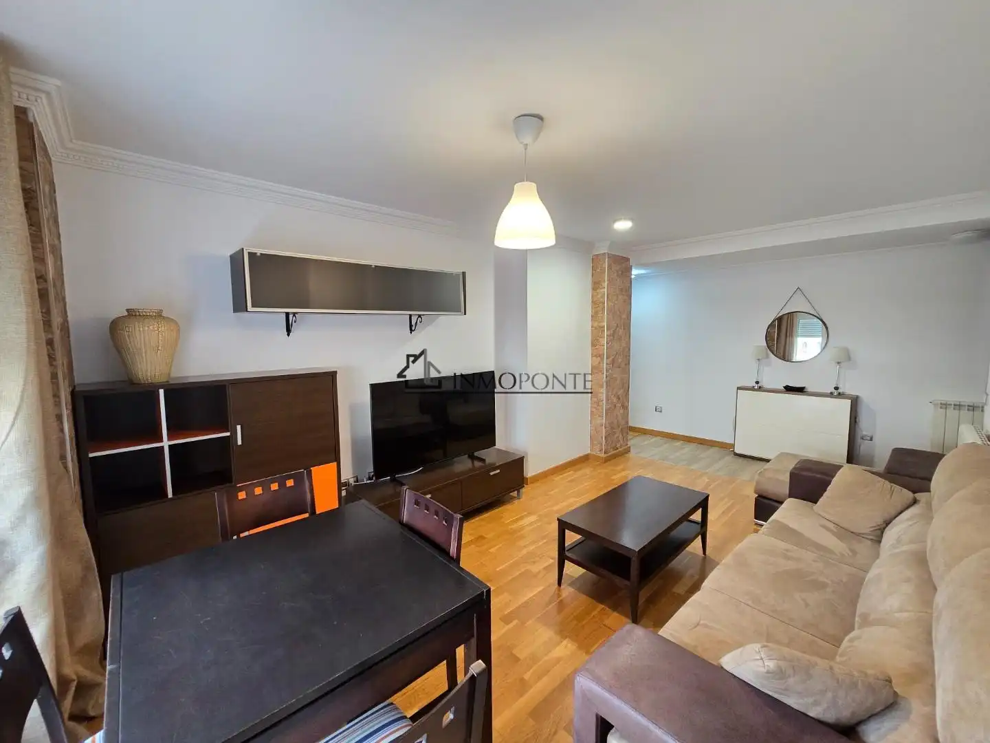 Piso de 80 m² en Poio