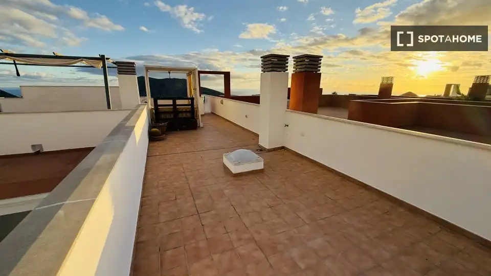 Habitación 81 m², Arona