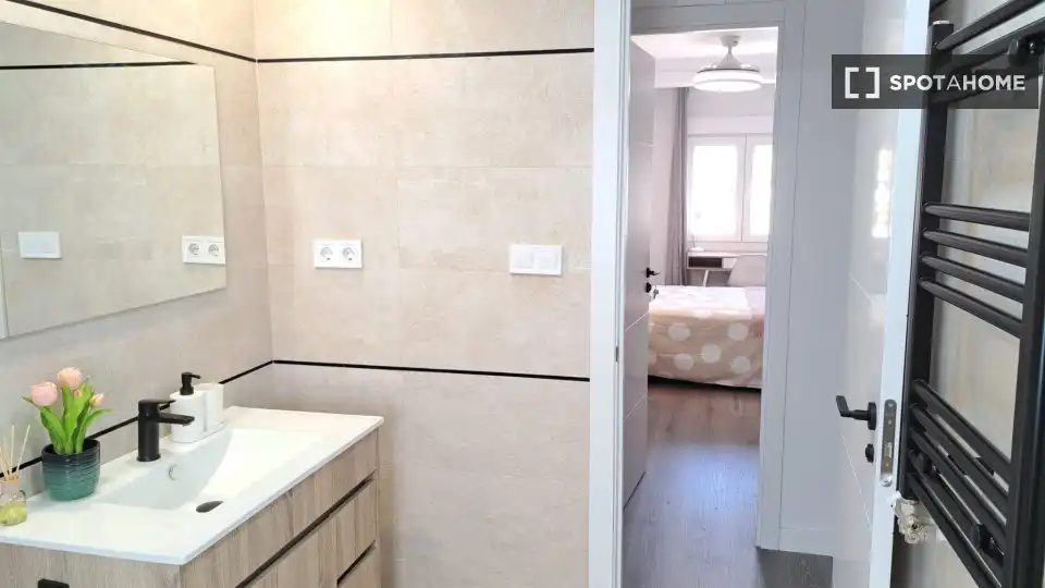 Habitación 86 m², Zaragoza