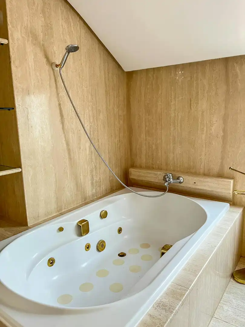 Habitación 403 m², Madrid