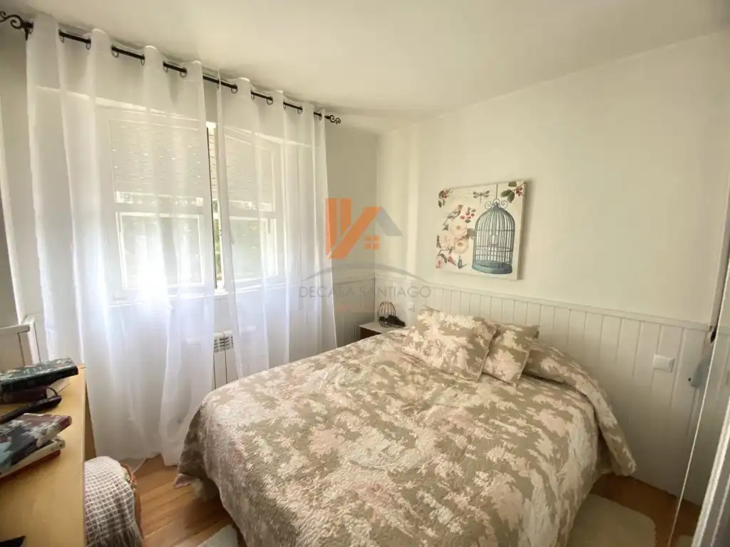 Pis de 77 m² a Santiago de Compostel·la