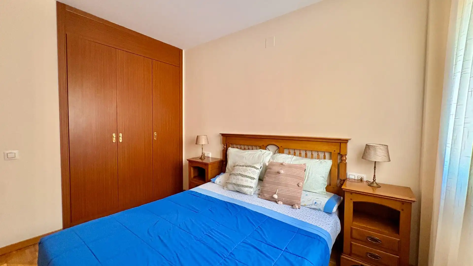 Flat 100 m² in Jaca