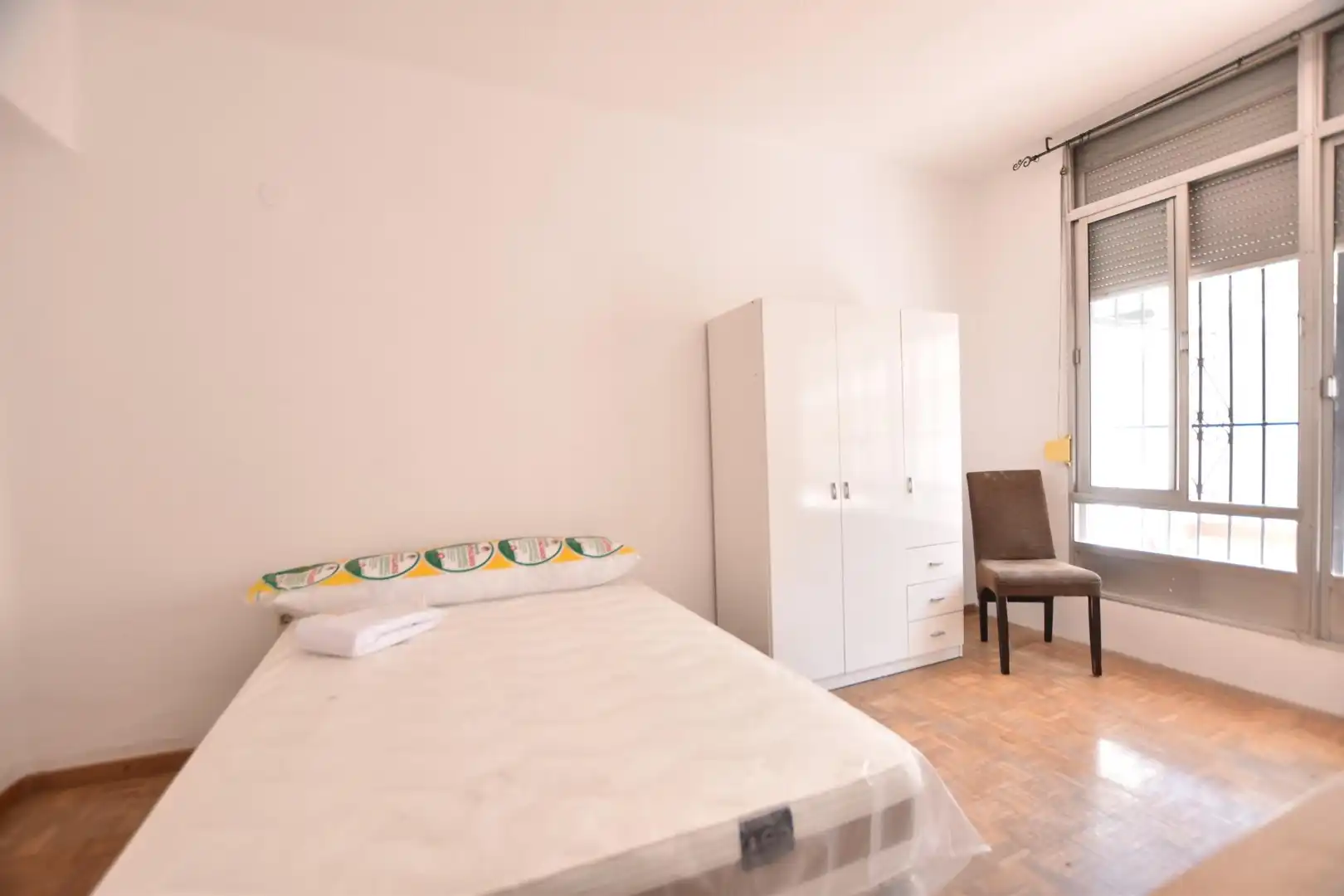 Habitación 103 m², Granada