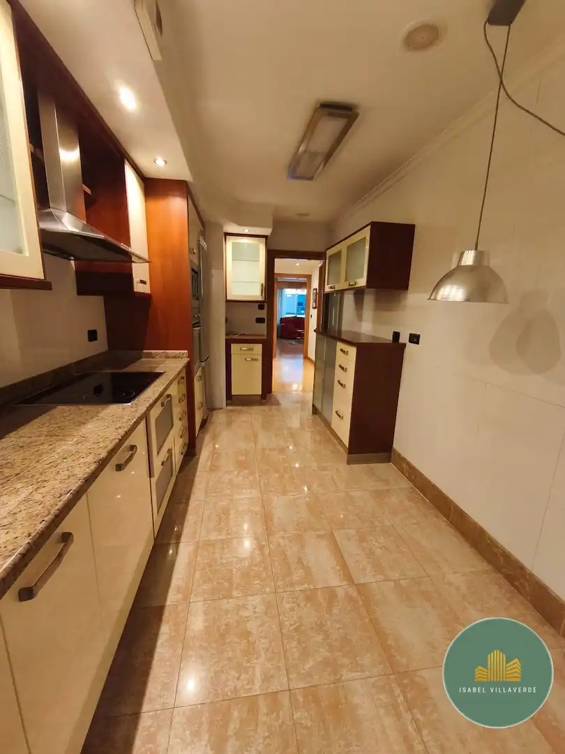 Piso de 100 m² en La Coruña