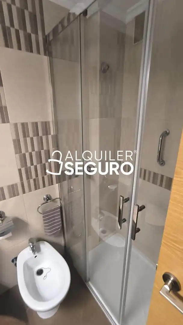 Piso de 80 m² en Sevilla