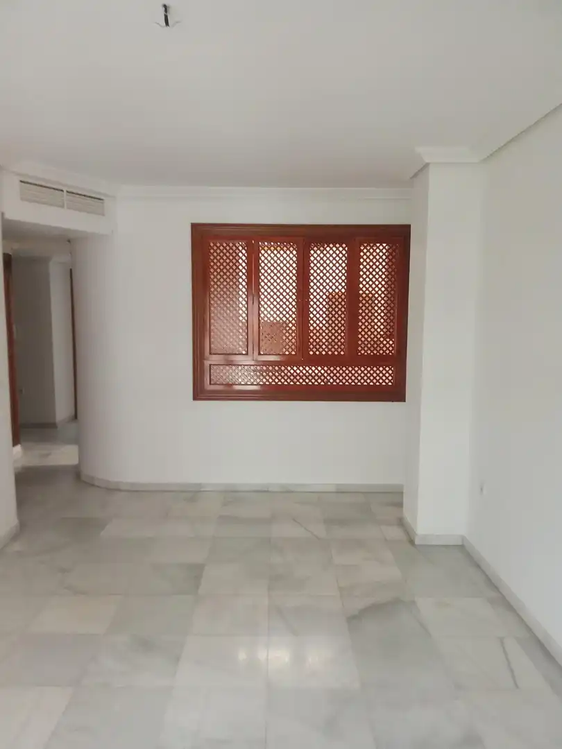 Pis de 75 m² a Còrdova