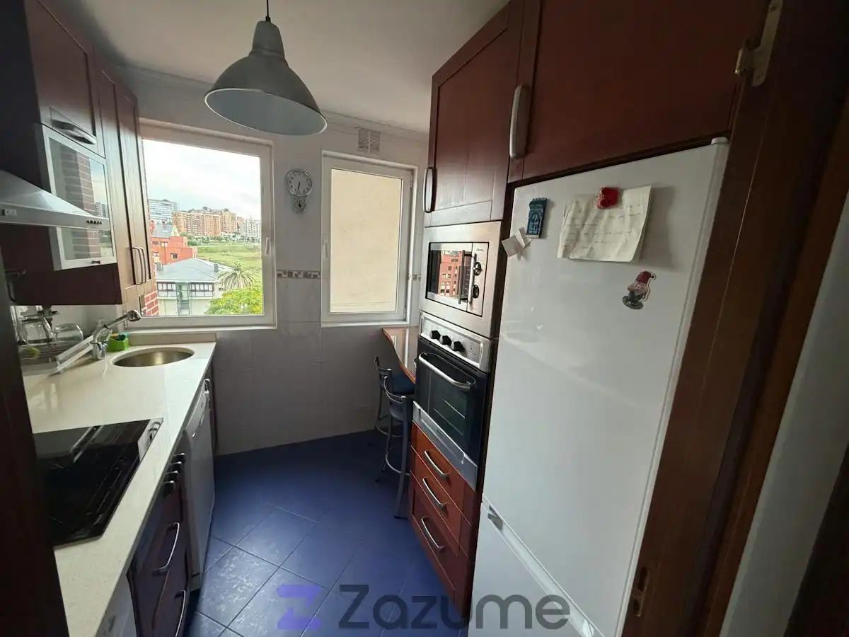 Flat 65 m² in Ruesga