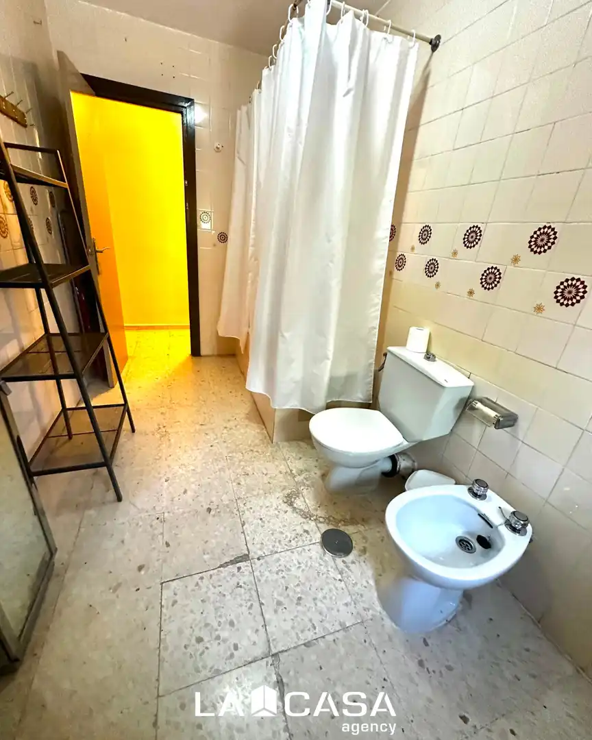 Piso de 95 m² en Sevilla