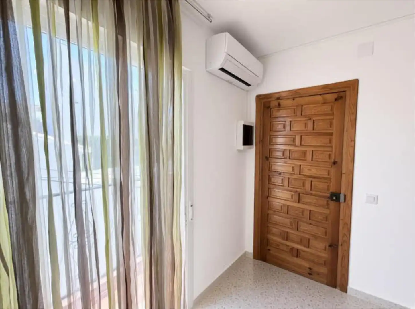 Piso de 75 m² en Comares