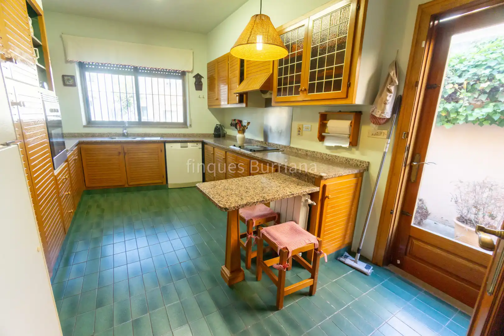 Piso de 265 m² en Almazora