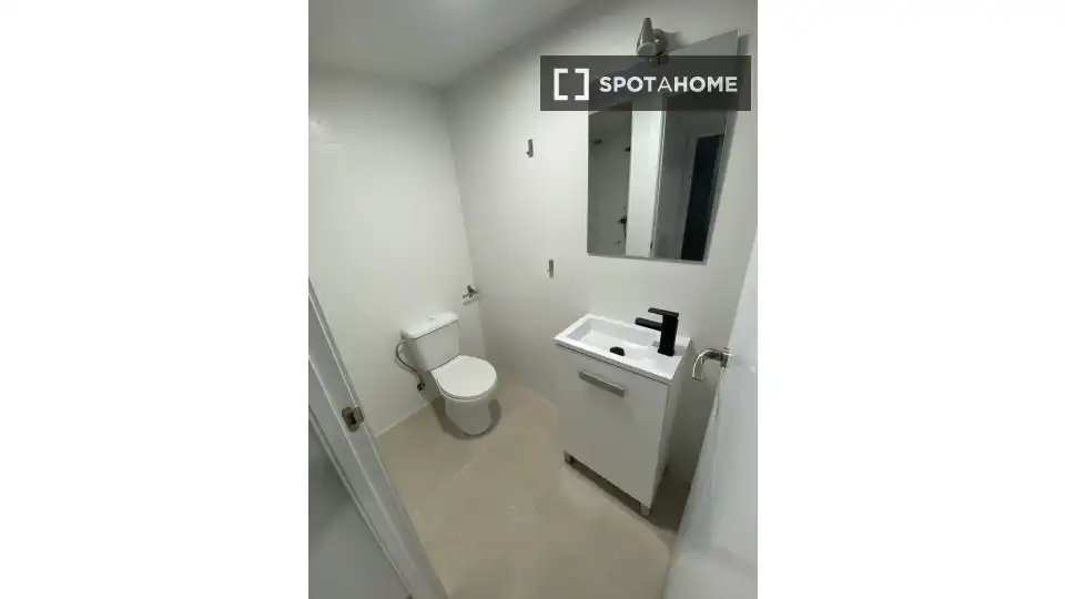 Habitación 40 m², Alicante
