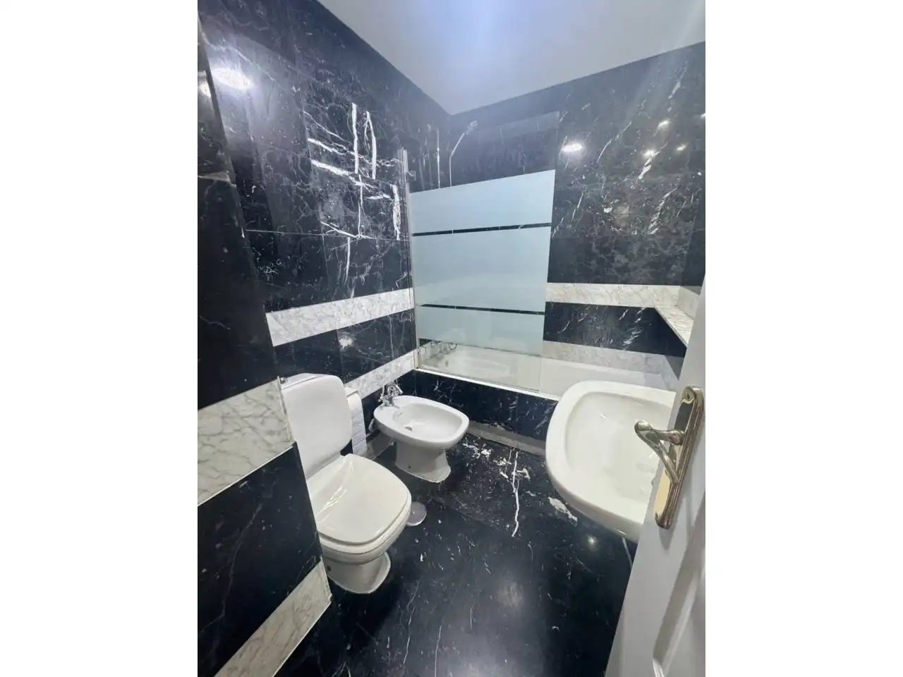 Flat 65 m² in Seville
