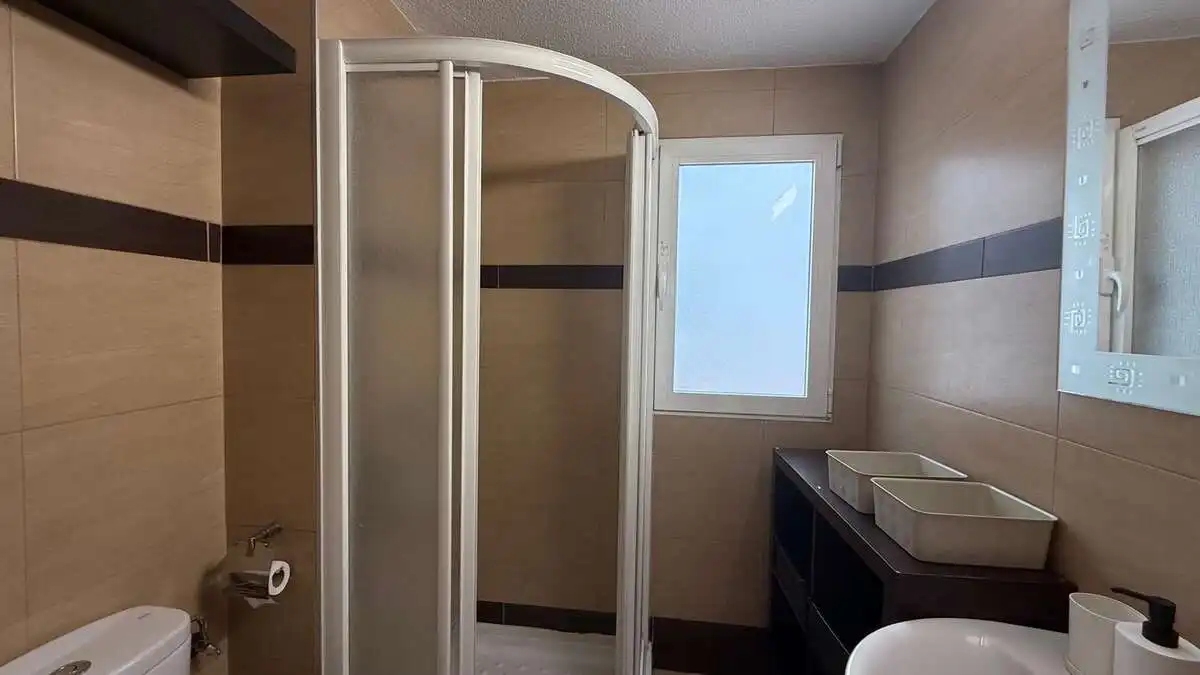 Piso de 90 m² en Granada