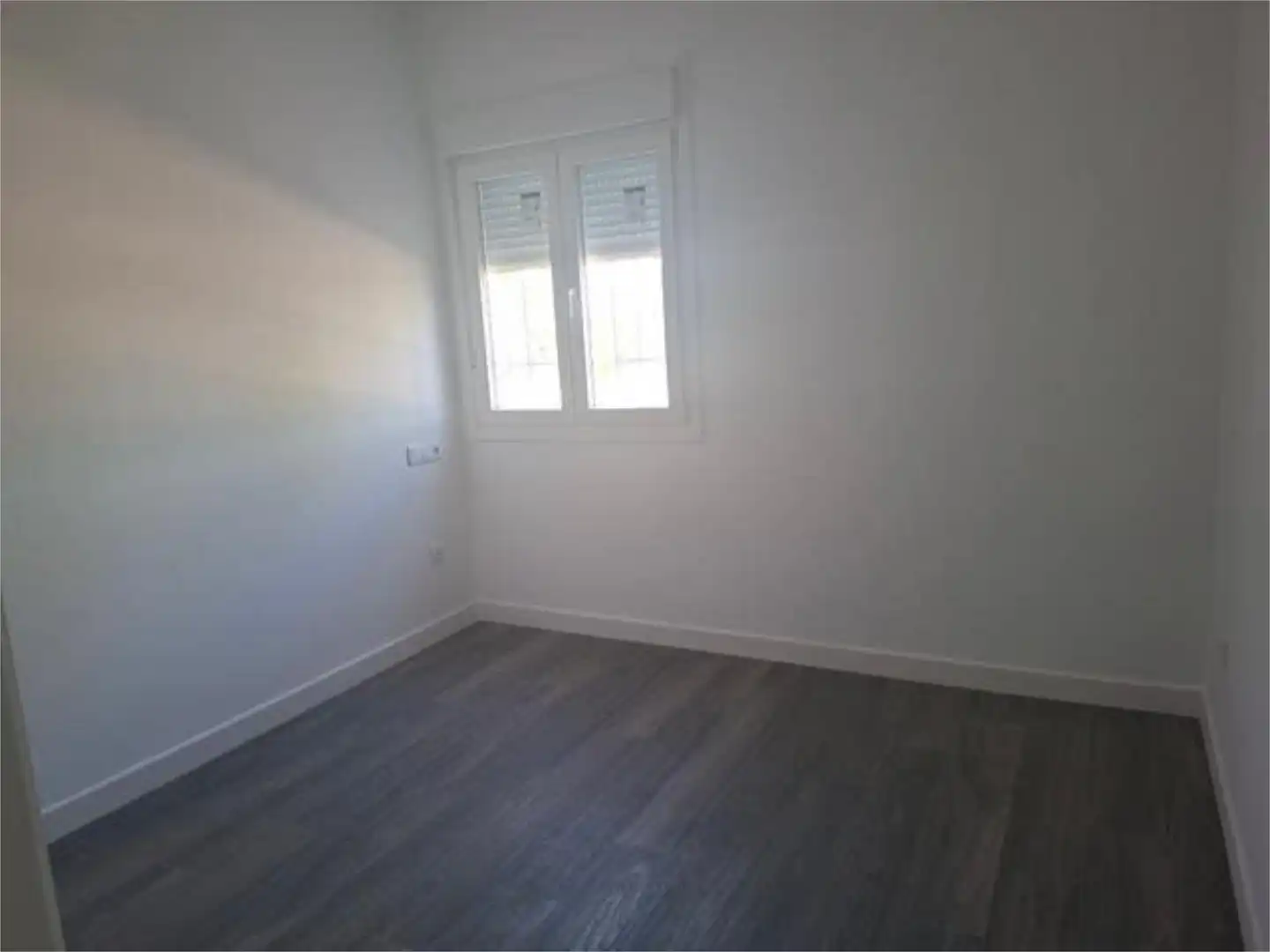 Pis de 100 m² a Carmona