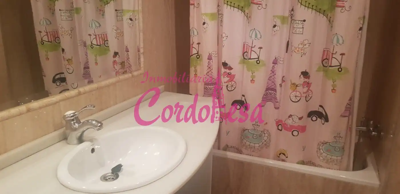Piso de 130 m² en Córdoba