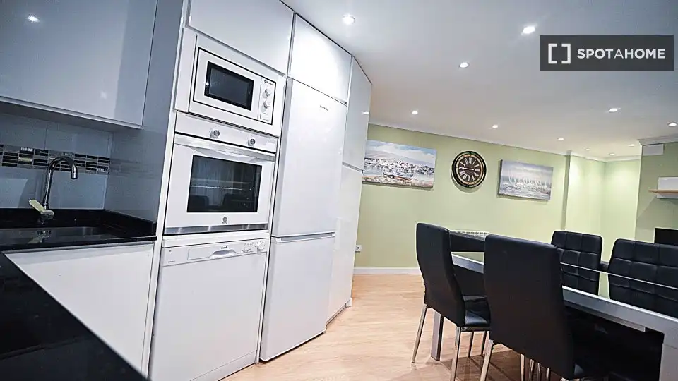 Habitación 104 m², Santander